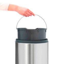 Brabantia Touch bin New 30 ltr - mat RVS FPP